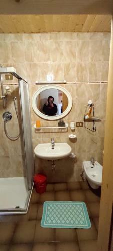 Hostal Affittacamere Pizzeria Marmolada