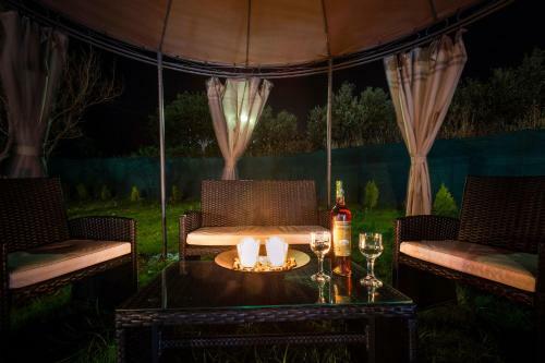 Garden Family Villa