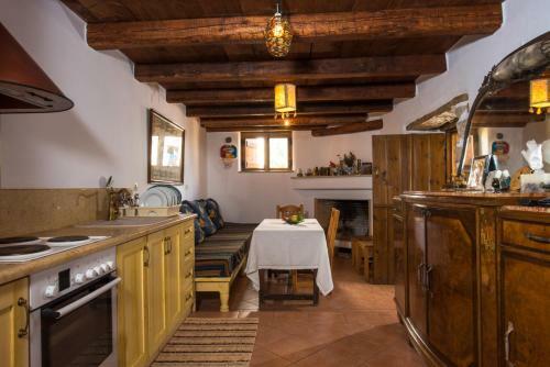 El Greco Traditional Houses
