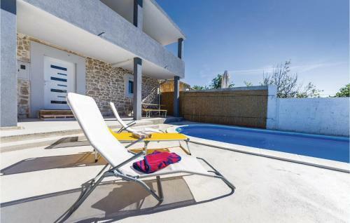 Three-bedroom Holiday Home In Nadin