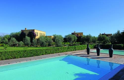 Hotel Fawakay Villas