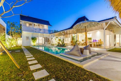 Villa M