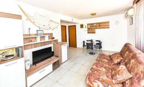 Apartment Tia