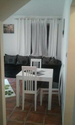 Apartmani Dobrota ?ivkovi?