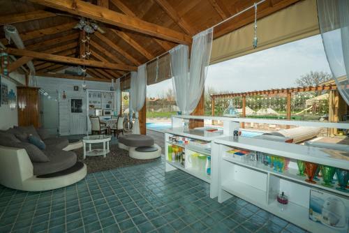 Villa Malom Luxury Resort