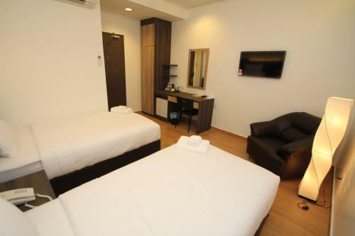 Century Inn Hotel