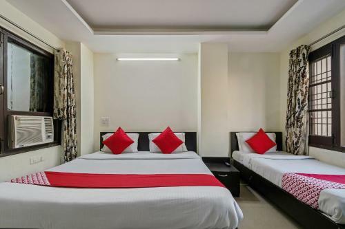 Hostal Oyo 10753 Hotel Triund Regency