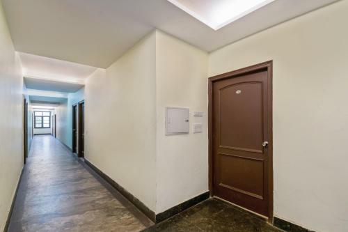 Hostal Oyo 10753 Hotel Triund Regency
