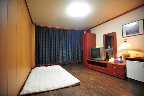 Kyungha Spa Hotel