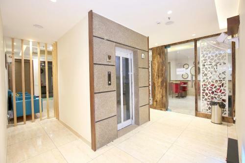 Hotel Capital O 14225 Bahl Regency