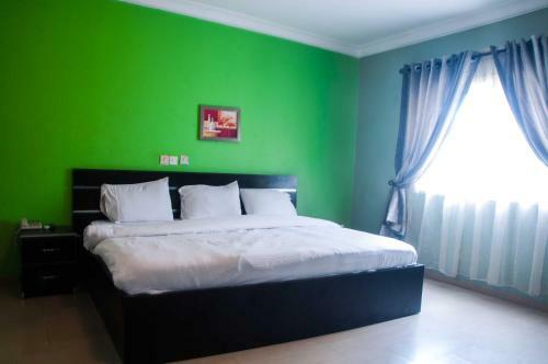 Hotel El-al Court