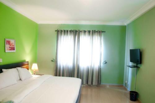 Hotel El-al Court