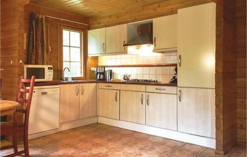 Five-bedroom Holiday Home In Neede