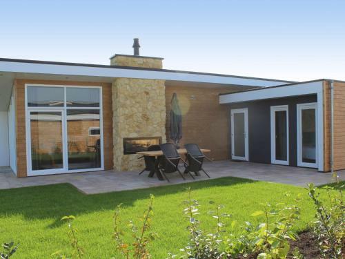 Holiday Home Green Resort Mooi Bemelen-5