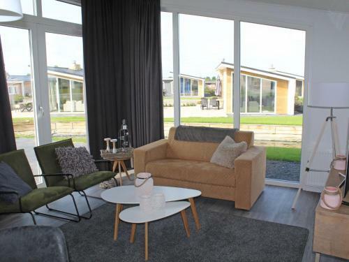 Holiday Home Green Resort Mooi Bemelen-3