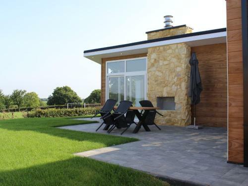 Holiday Home Green Resort Mooi Bemelen-1