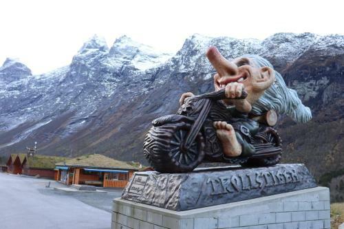 Trollstigen Camping And Gjesteg�rd