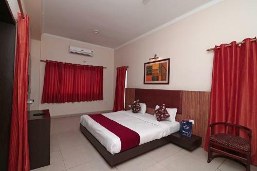 Oyo 4754 Hotel Center Point