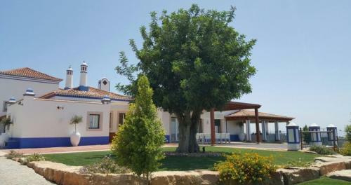 Malhadais Villa Sleeps 14 Pool Air Con Wifi