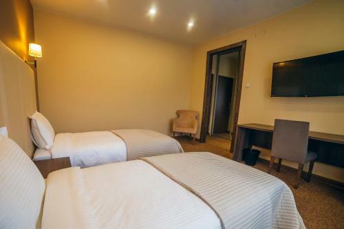 Hotel ??????