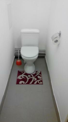 Apartment On Platona Klyaty