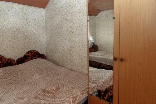 Hostal ???????? ??? Povezloo