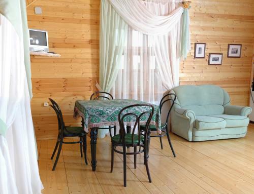 Hostal Cherry Garden