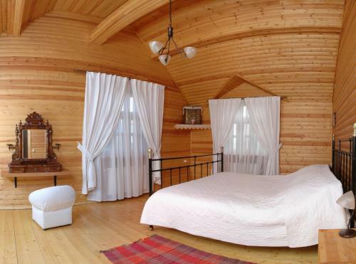 Hostal Cherry Garden