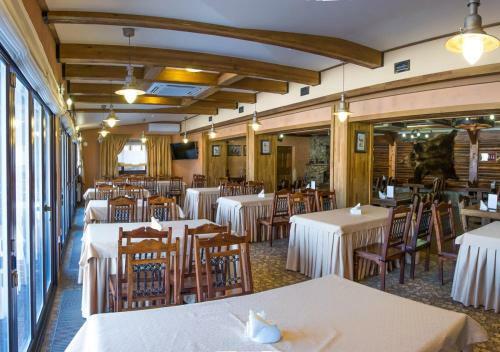 Hotel Lovchiy Plus