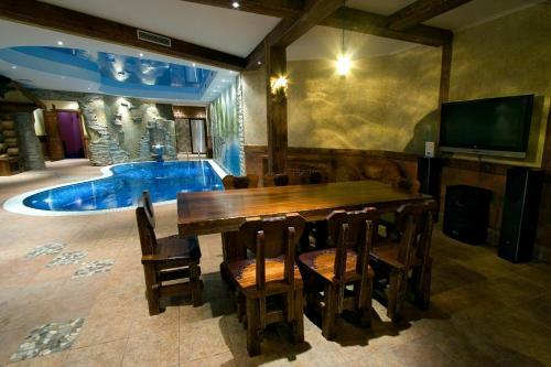 Hotel Lovchiy Plus