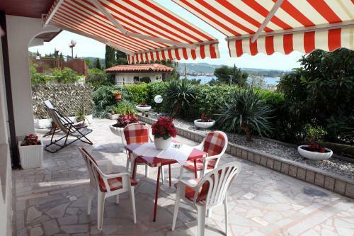 Lovely Sea View Apartments Bj