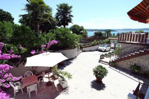 Lovely Sea View Apartments Bj