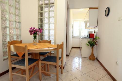 Lovely Sea View Apartments Bj