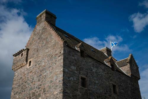 Bowhill Chateau Sleeps 10 Wifi
