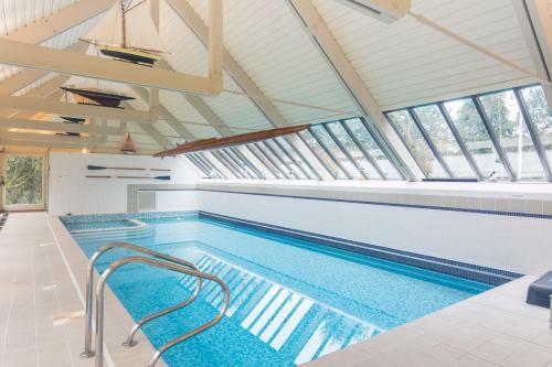 Gidleigh Chateau Sleeps 14 Pool Wifi