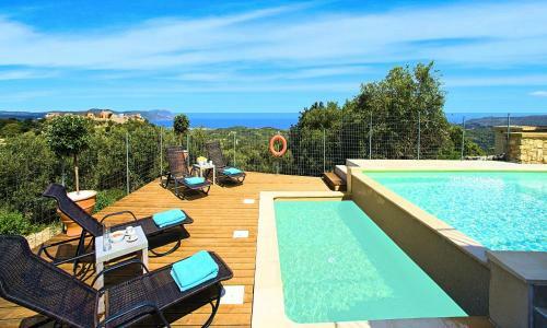 Cretan View Villa With Heated Swimming Pool