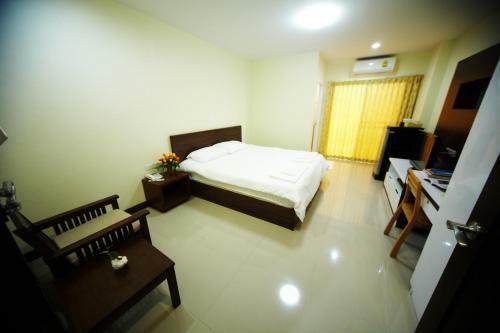 Aparthotel Central Place Serviced Apartment