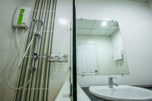 Aparthotel Central Place Serviced Apartment