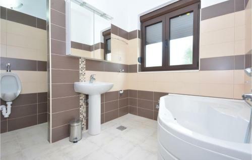 Holiday Home Dicmo 21