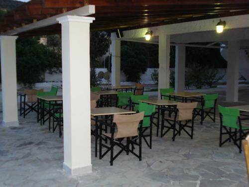 Golden Beach Hotel