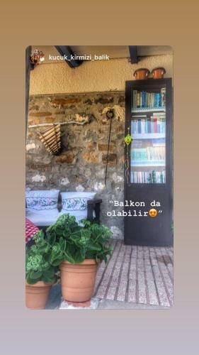 Hostal Dimitri Ada Evi & Restaurant