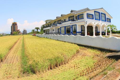 Golden House Homestay
