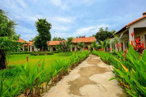 Hotel Ong Lang Village Resort