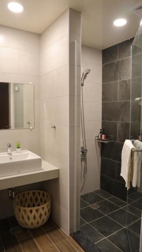 Eshine Homestay