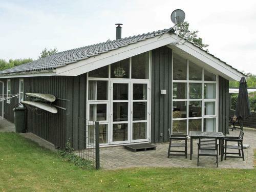 Two-bedroom Holiday Home In Vinderup 6