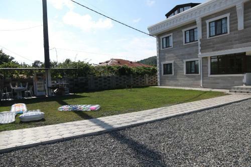 Hotel Lucette Guest House