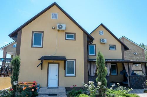 Villa- Azov