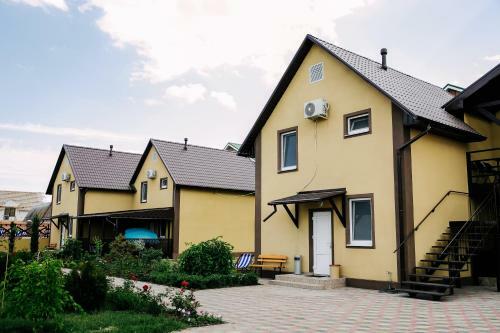 Villa- Azov