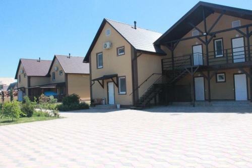 Villa- Azov