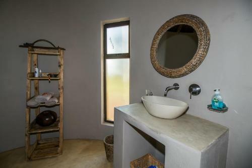 Lookout Safari Lodge